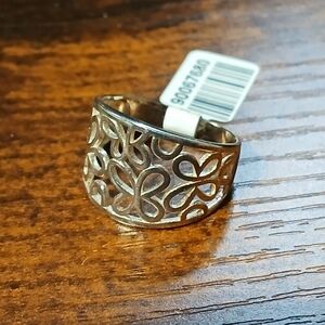 925 SS Butterfly/Floral Ring 😯